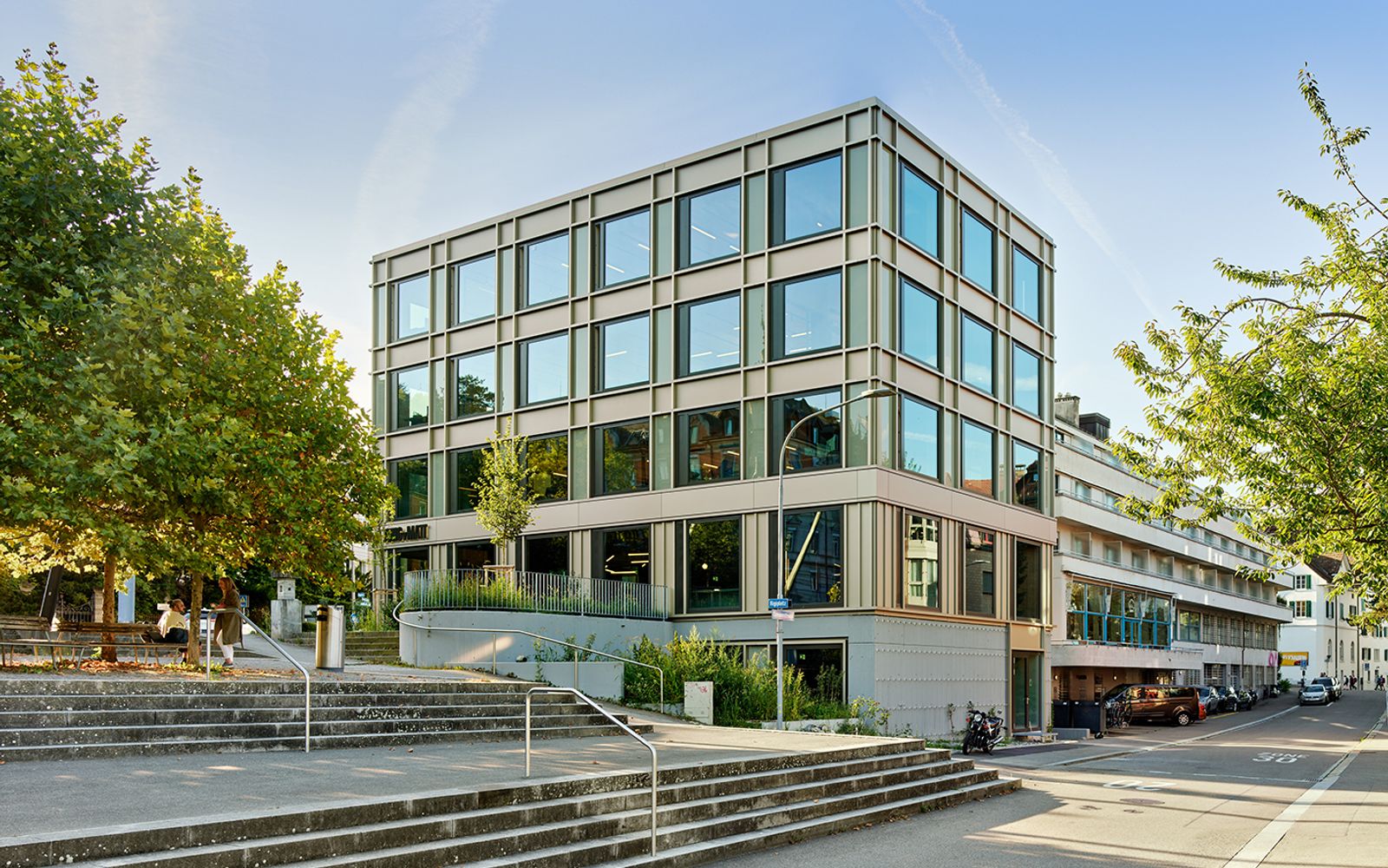 2226 Hybrid Sanierung Universitätstrasse Zürich